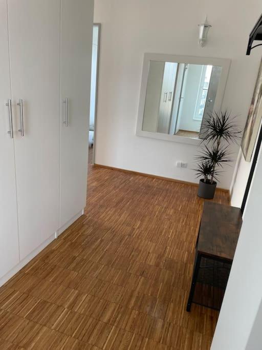 Penthouse-Wohnung Mit Flussblick Ольденбург Экстерьер фото